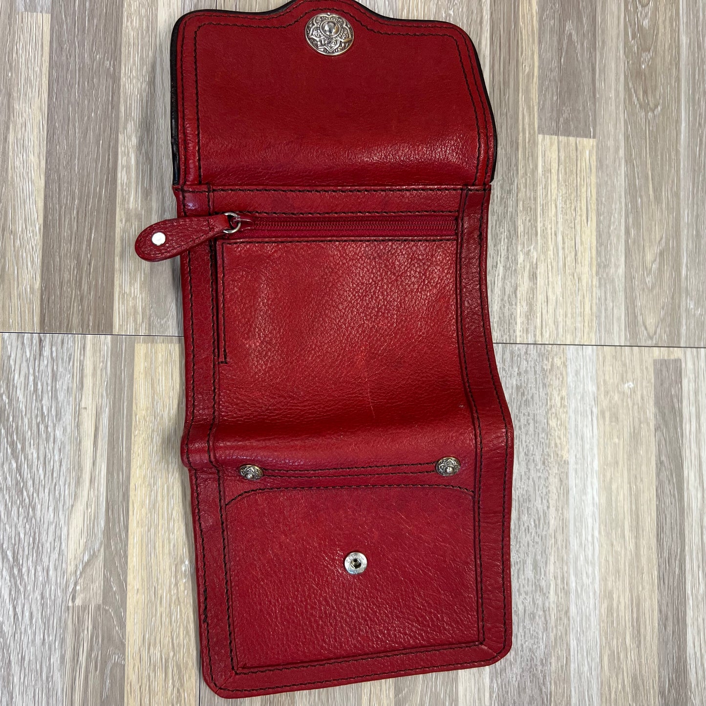 Brighton Trifold Red Wallet - A088