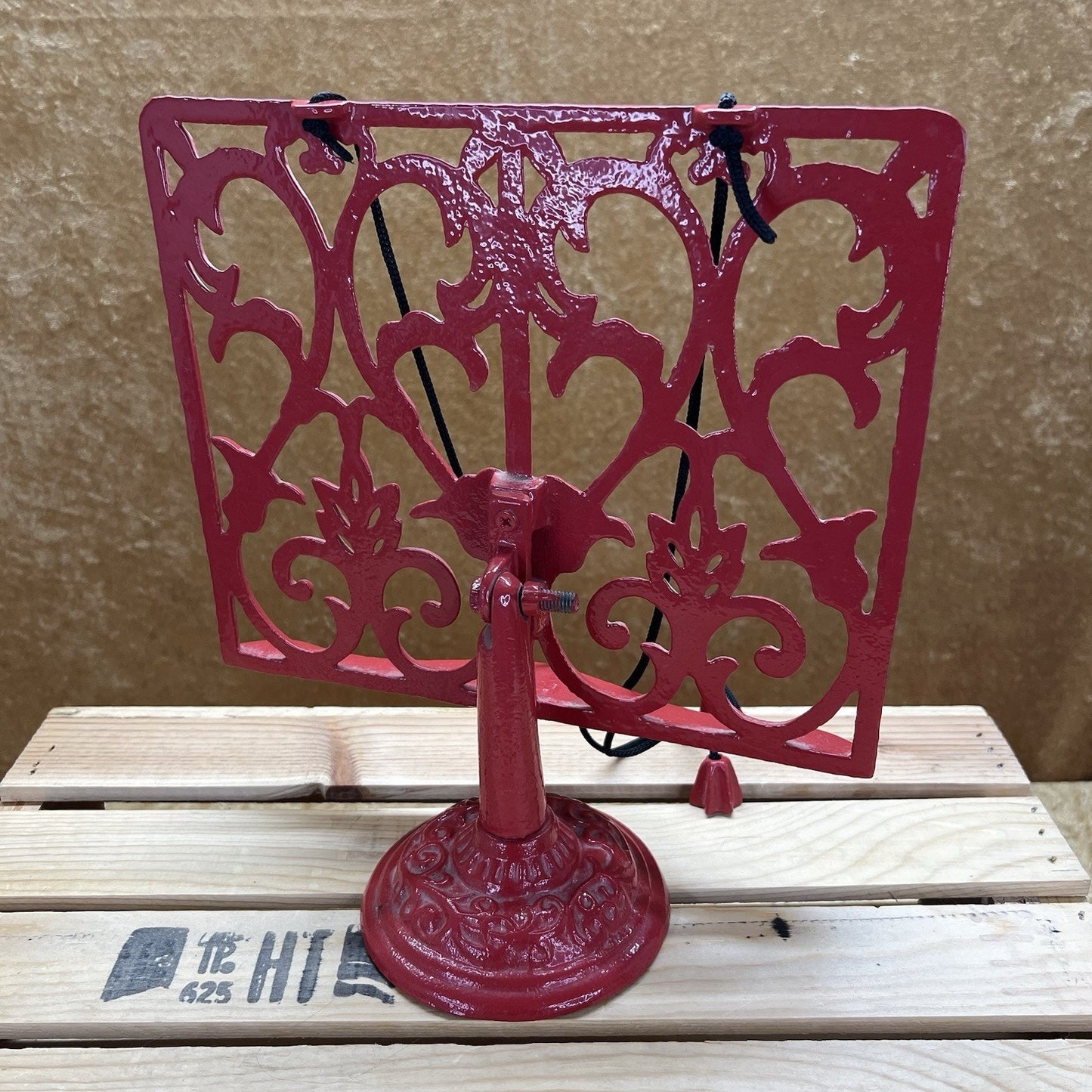 Vintage Cast Iron Cookbook Stand Red - (A074)