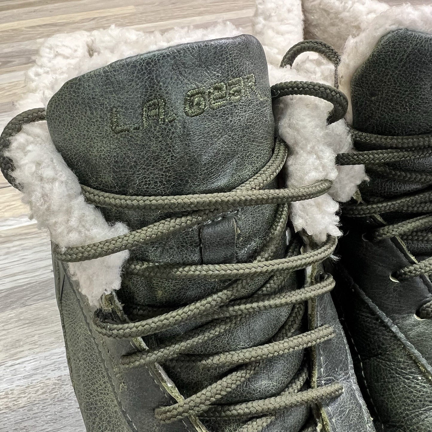 VTG 1991 LA Gear 43440LV Green Shoes Size 10 Boots Fur Lined - 12S575