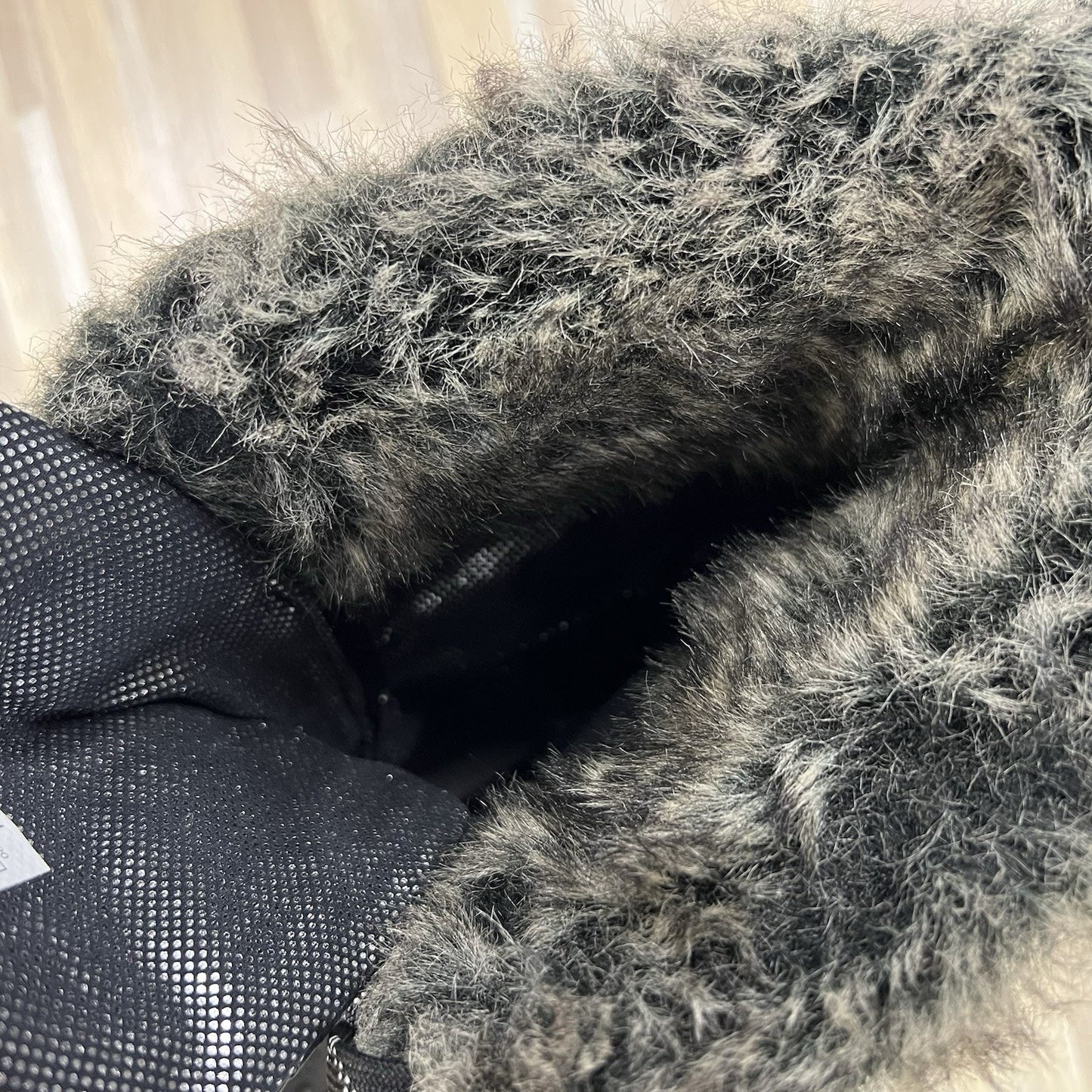 Columbia Quilted 200 gram Fur waterproof Black Winter Boot Womens 10 - JL508