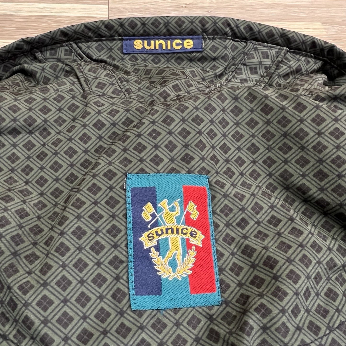 Sunice Golf Jacket Pullover Windbreaker Size Small - JN360
