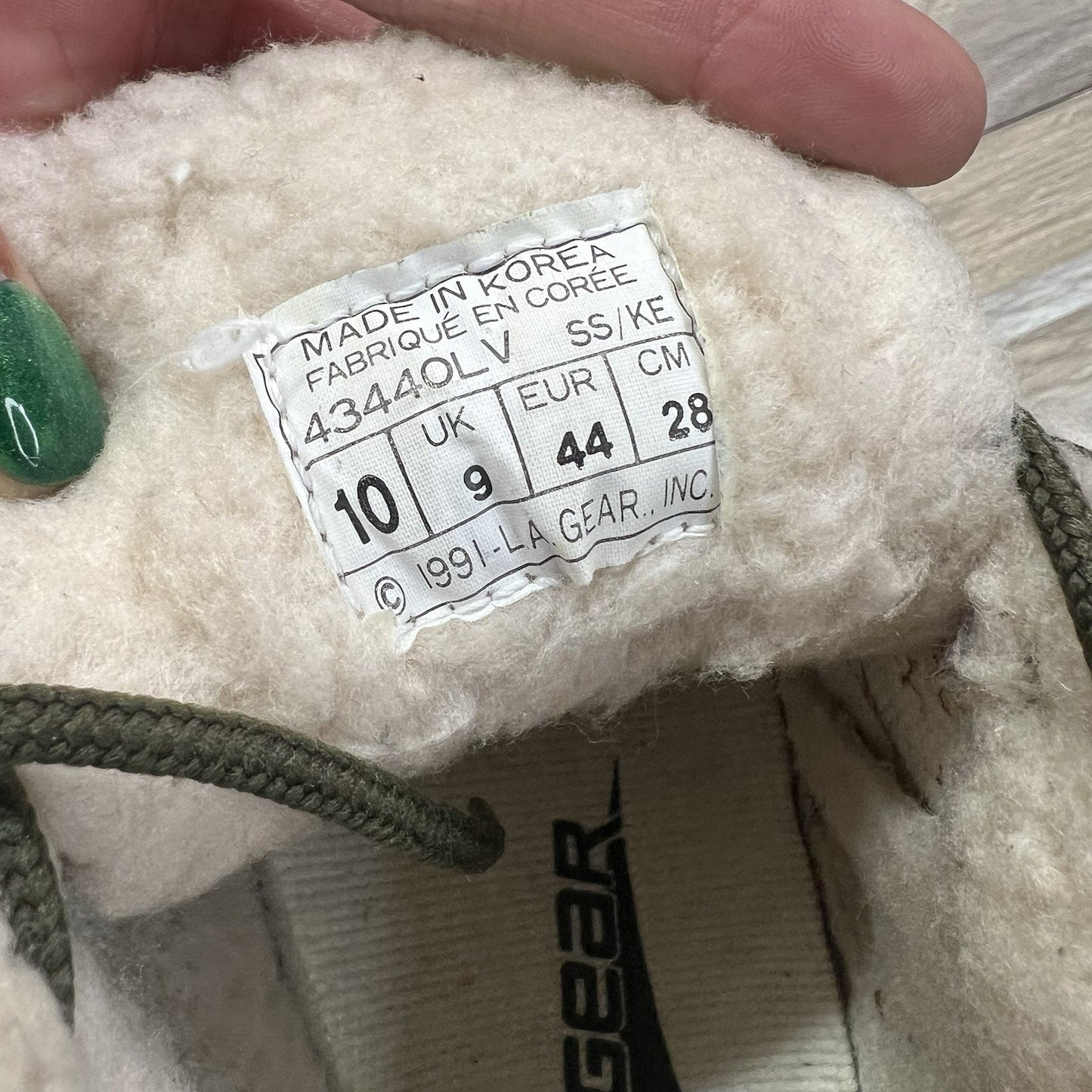 VTG 1991 LA Gear 43440LV Green Shoes Size 10 Boots Fur Lined - 12S575