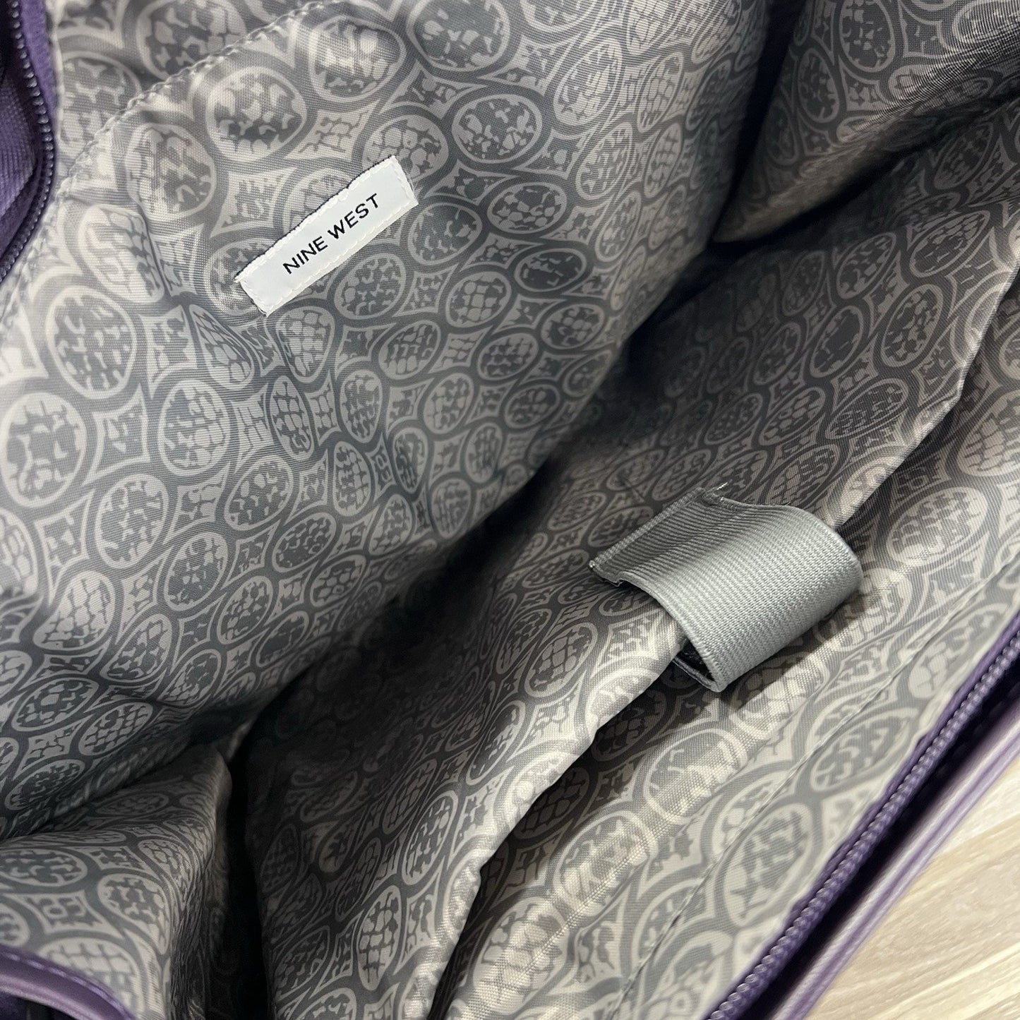 Nine West Large Plum Purple Tote Bag Laptop Bag Luggage VGUC - JL506