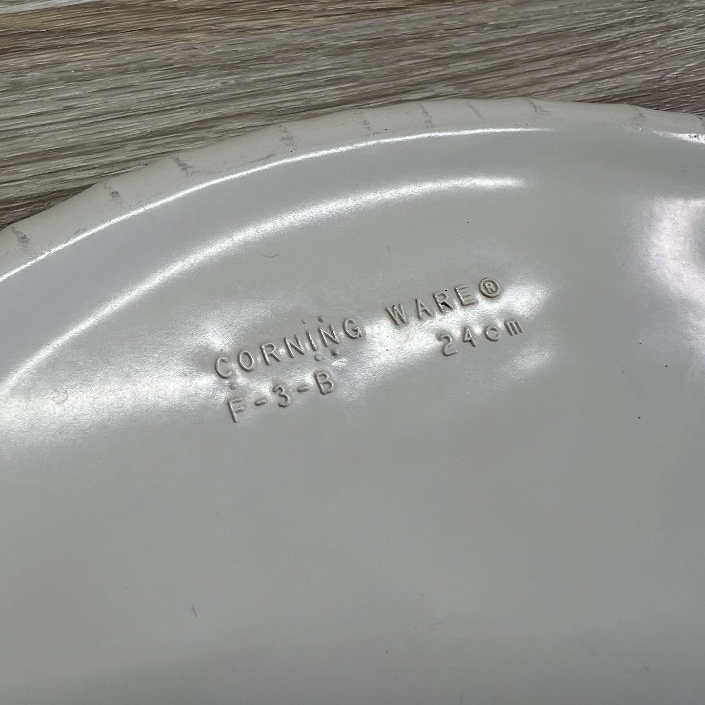 CORNING WARE F-3- B 240m Pie Plate Baking Dish 10.5 Inch - JL486