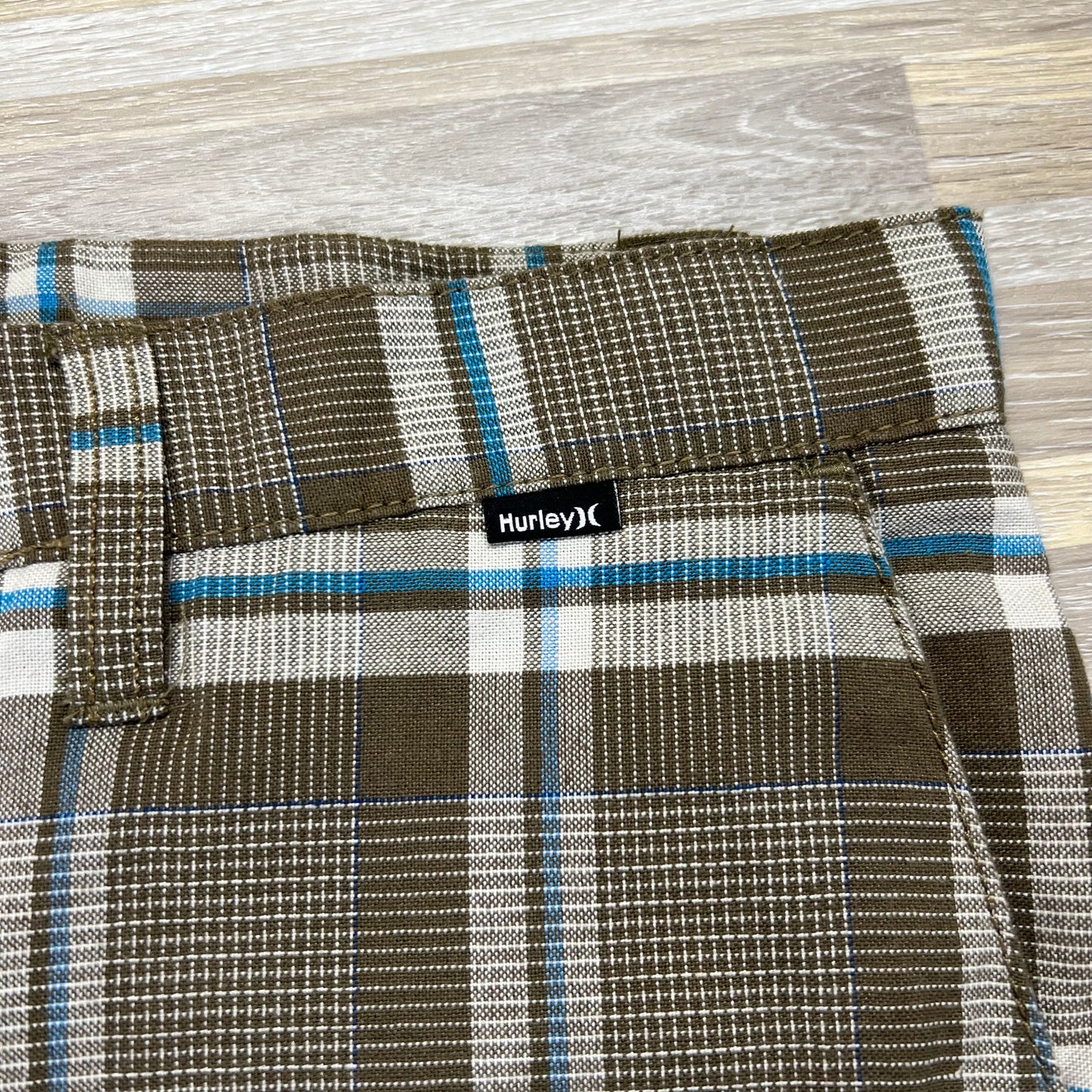 Hurley Men’s Board shorts Brown Plaid Size 34 - A081