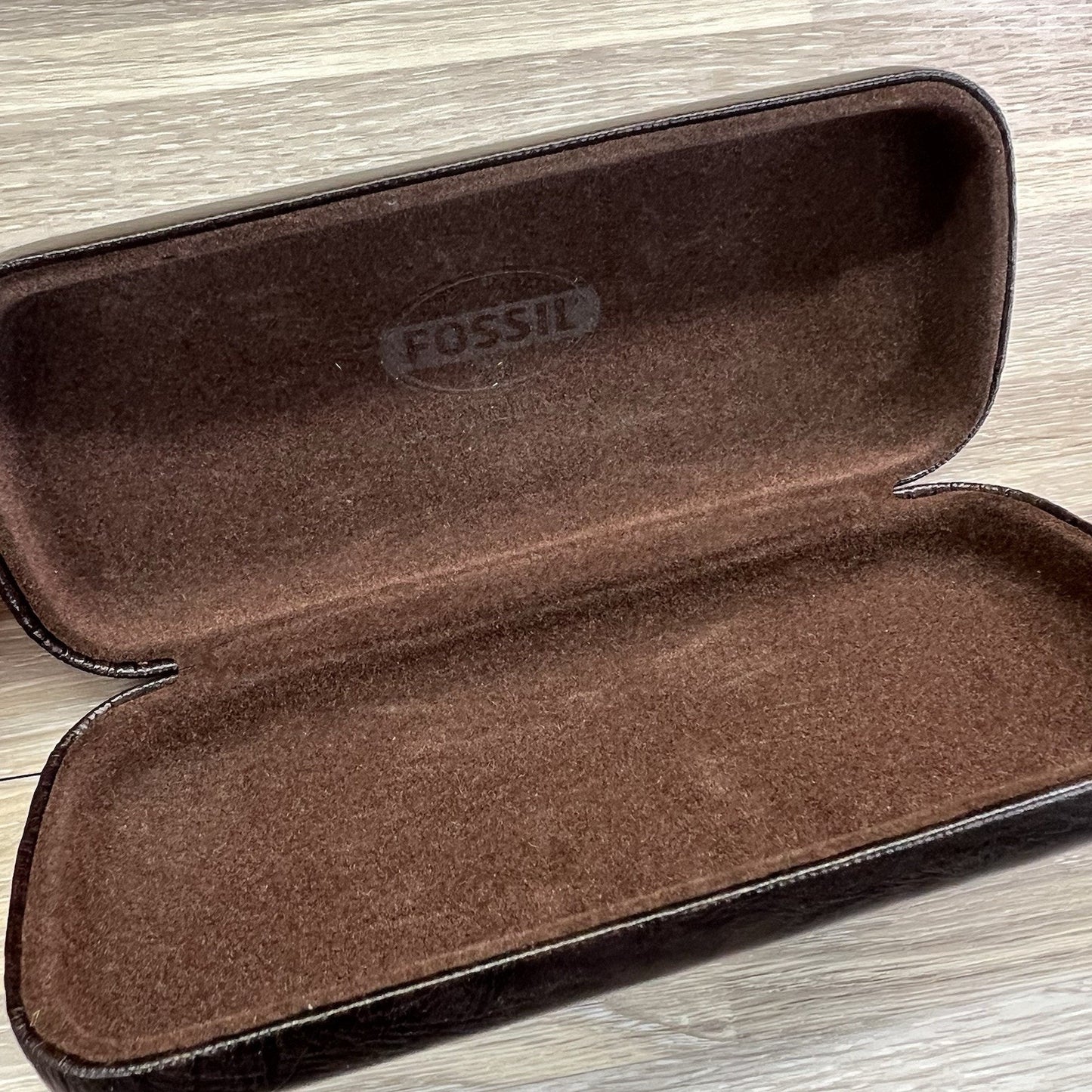 Fossil Sunglasses Case Brown Clamshell Hard Case Eyeglasses - JL490