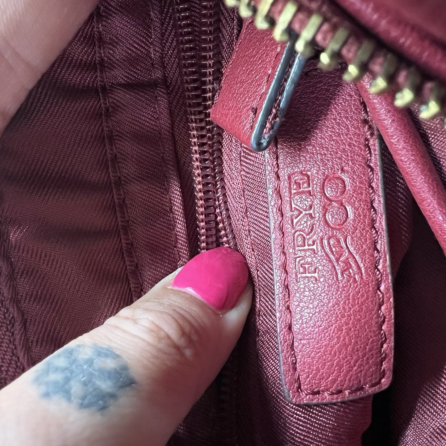 Frye and Co Handbag Crossbody Purse Maroon Vegan Leather - JL374