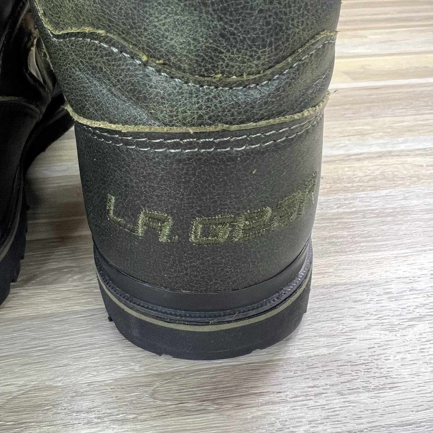VTG 1991 LA Gear 43440LV Green Shoes Size 10 Boots Fur Lined - 12S575