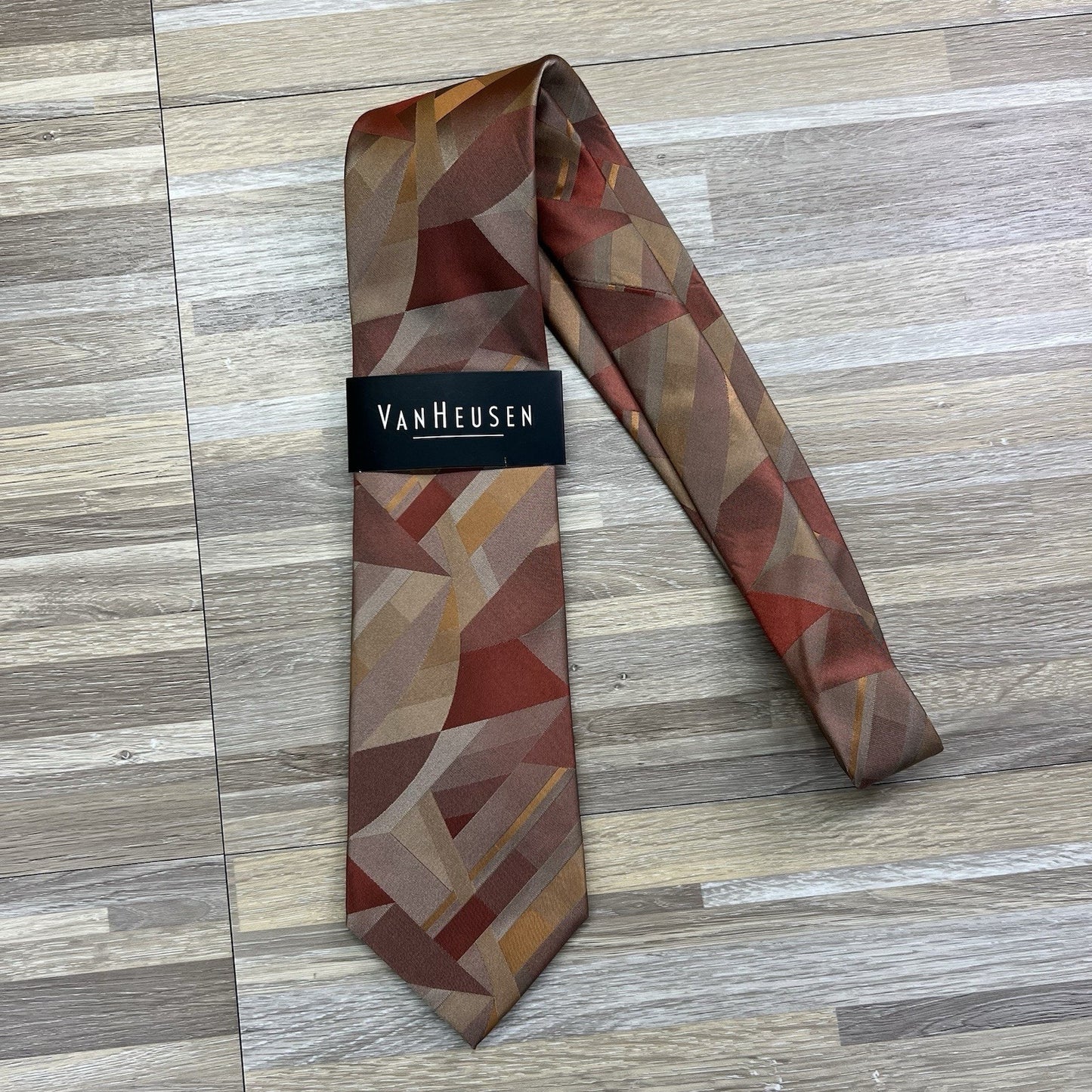 NEW Van Heusen Silk Tie Men's Necktie Energy 2 Orange Stain Resistant - JL500