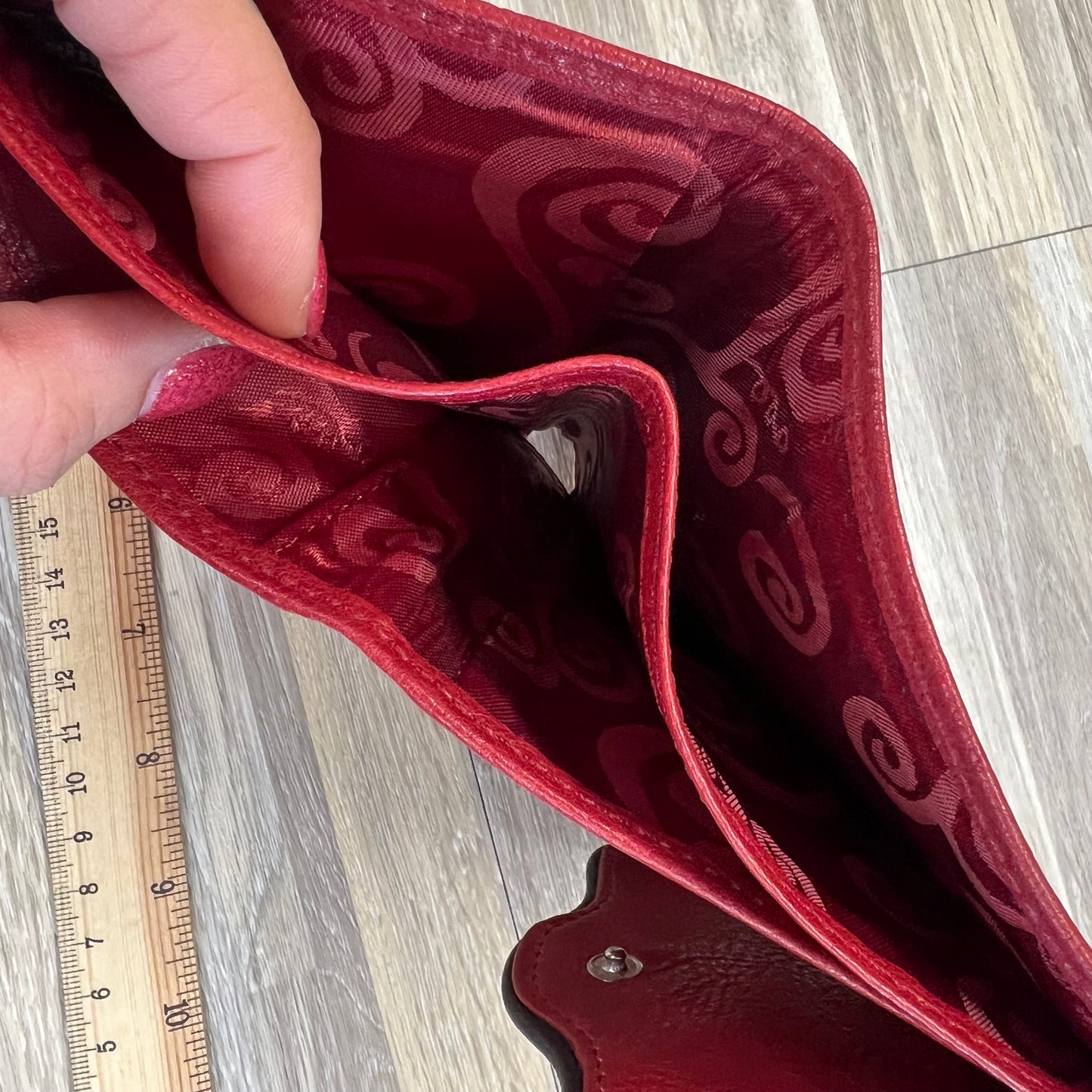 Brighton Trifold Red Wallet - A088