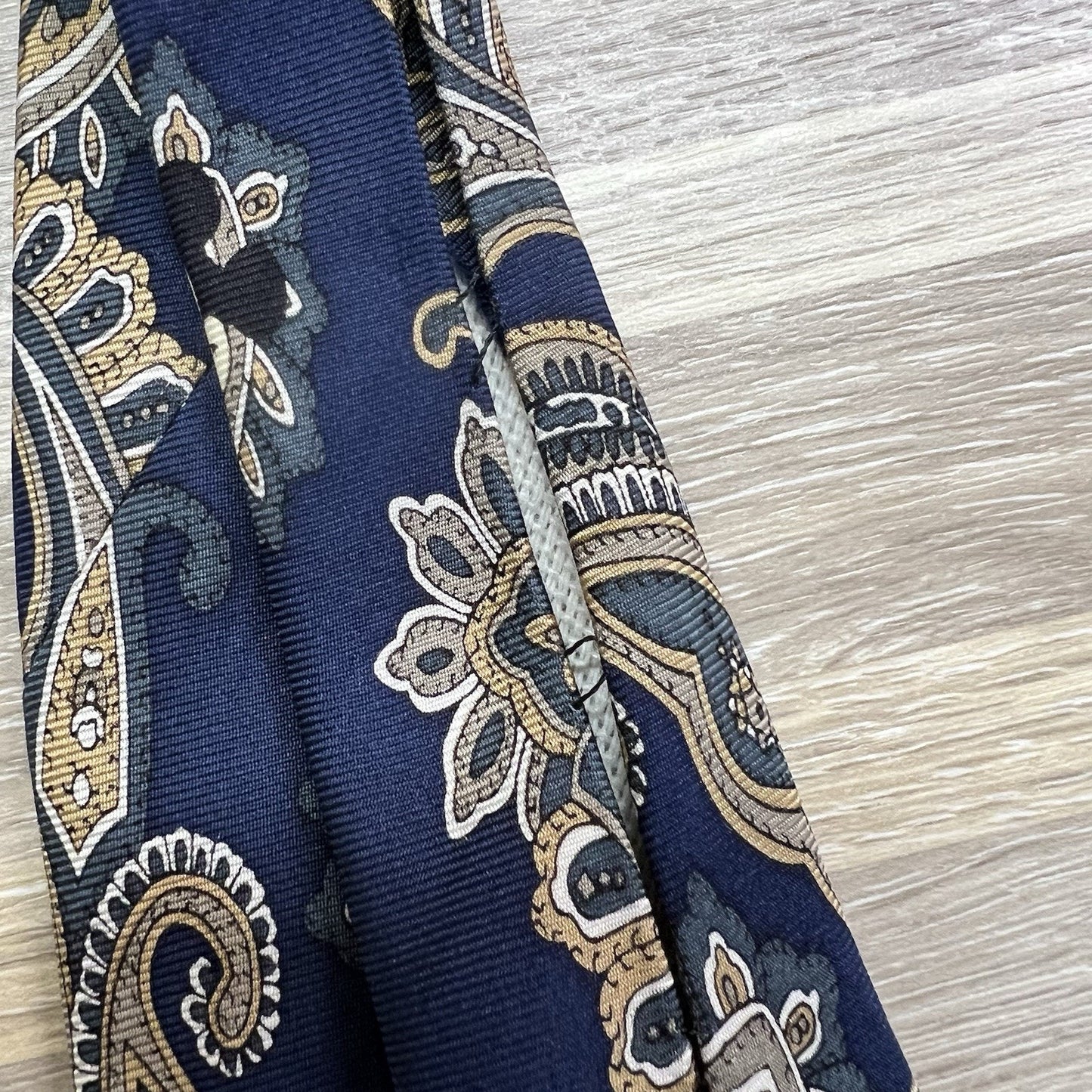 Balancine Tie Mickey Mouse Disney Paisley Silk 4 Vintage Blue Necktie - JL499