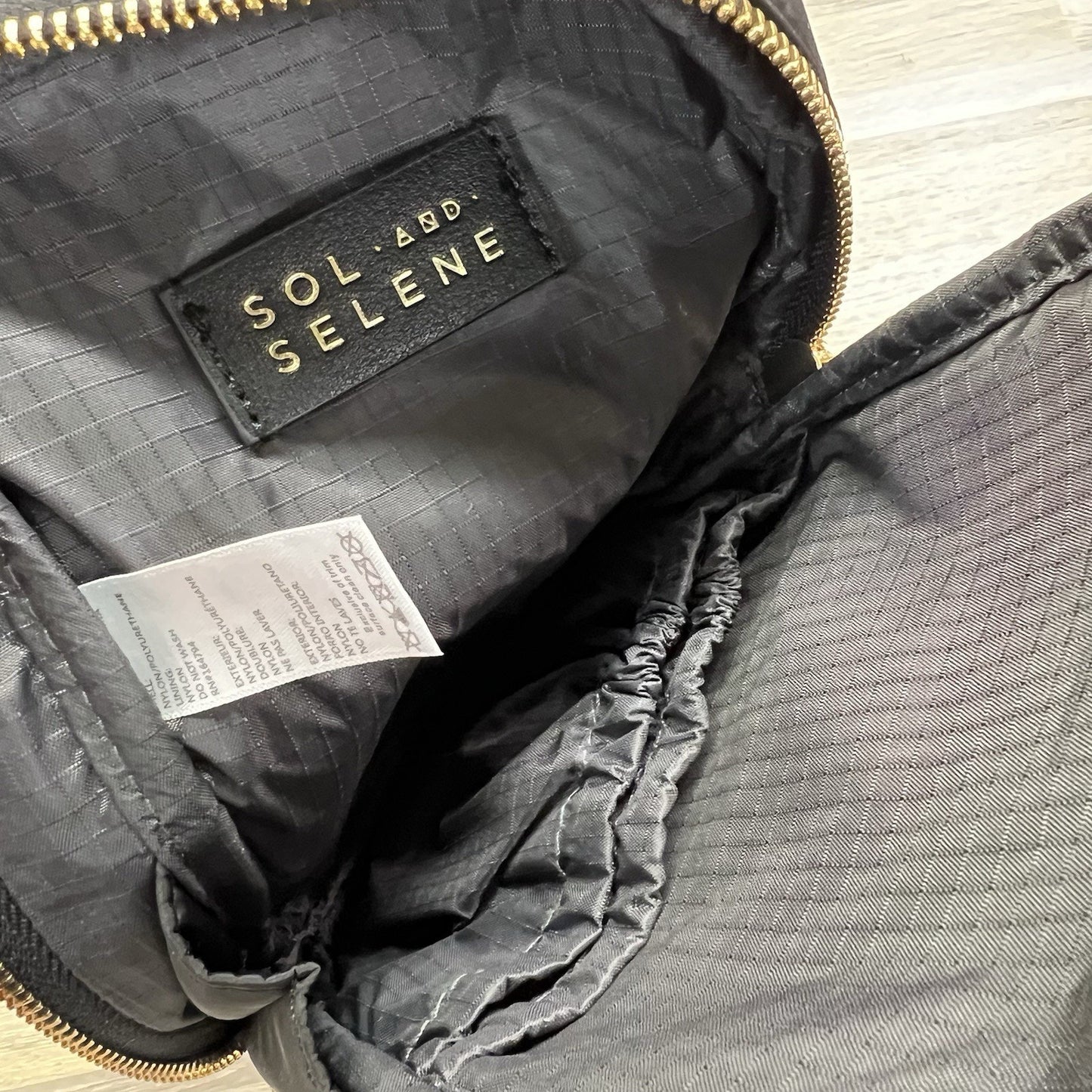 Sol and Selene Black Gold Zipper Makeup Bag Cosmetic Bag Travel Pouch - JL522