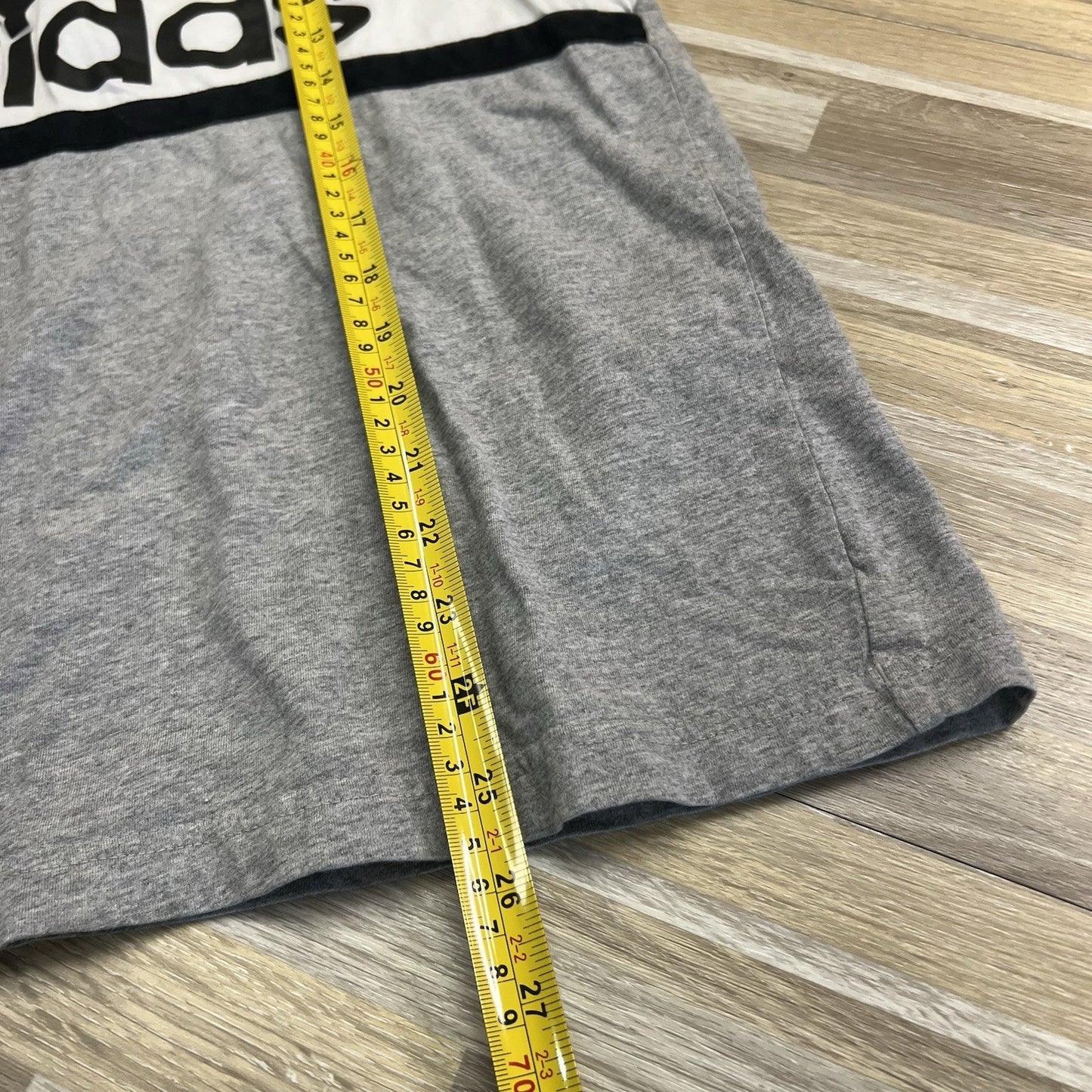 Adidas T-Shirt Mens Size Small - JN319