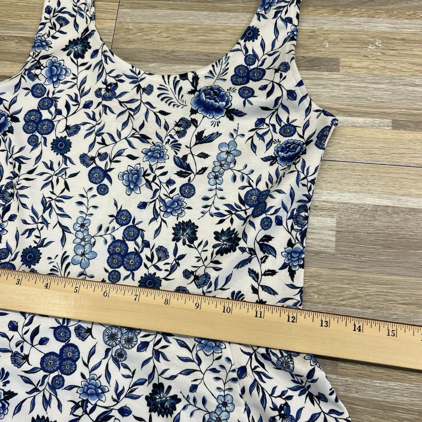 H&M Divided Blue White Floral Sundress Size 4 - JN304
