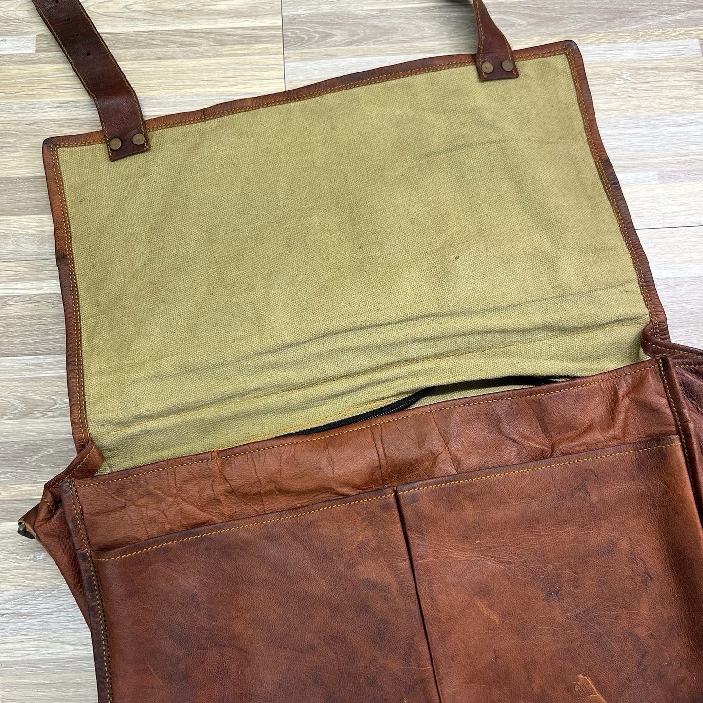Komal's Passion Leather Messenger Bag Buckle Closure Vintage Brown - JL403