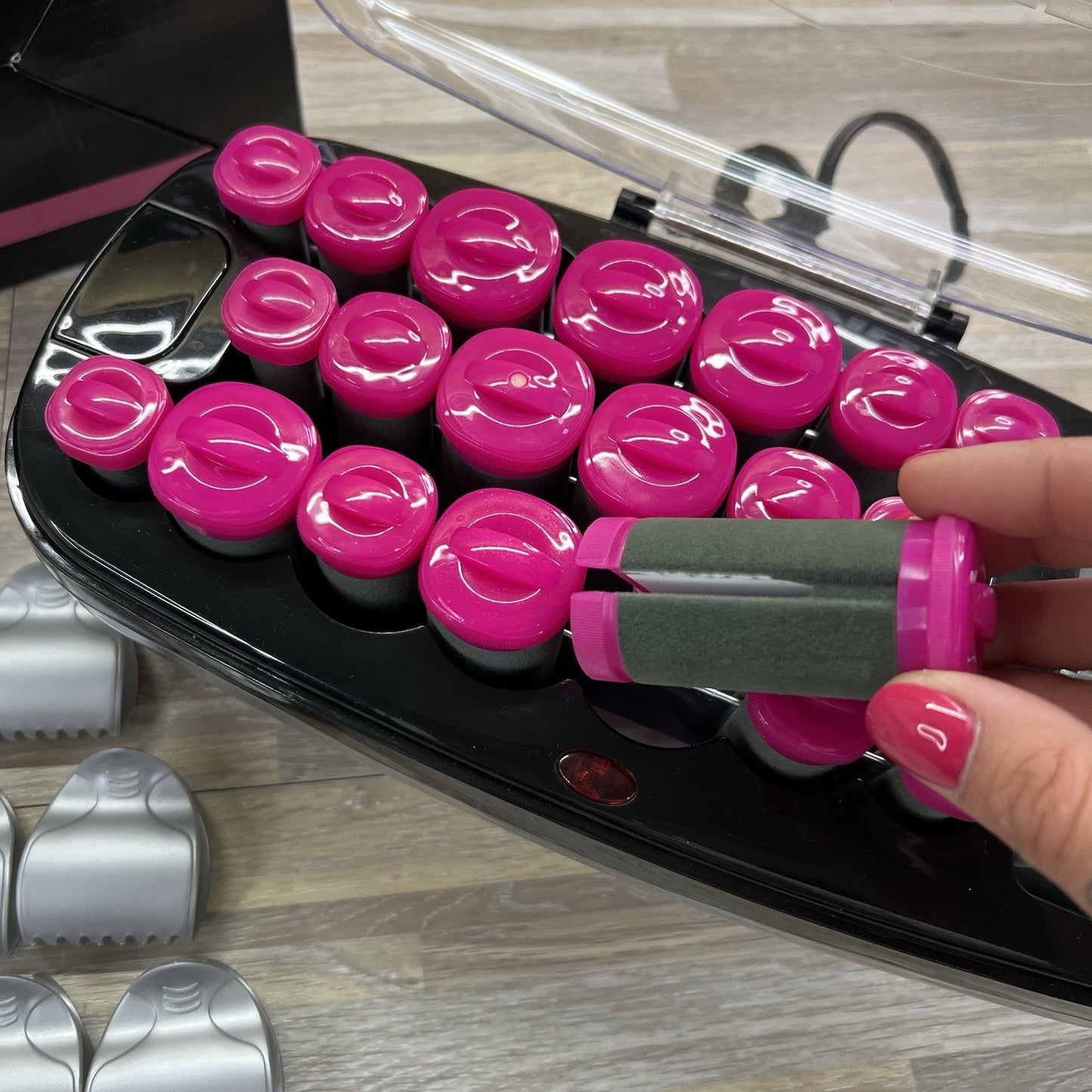 Conair Hot Clips 20 Curlers Flocked Velvet Hair Pink Set Barely Used - JL365