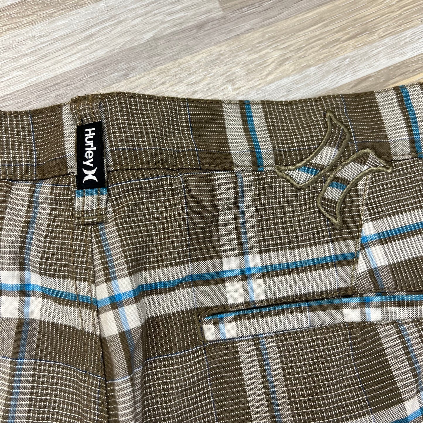 Hurley Men’s Board shorts Brown Plaid Size 34 - A081