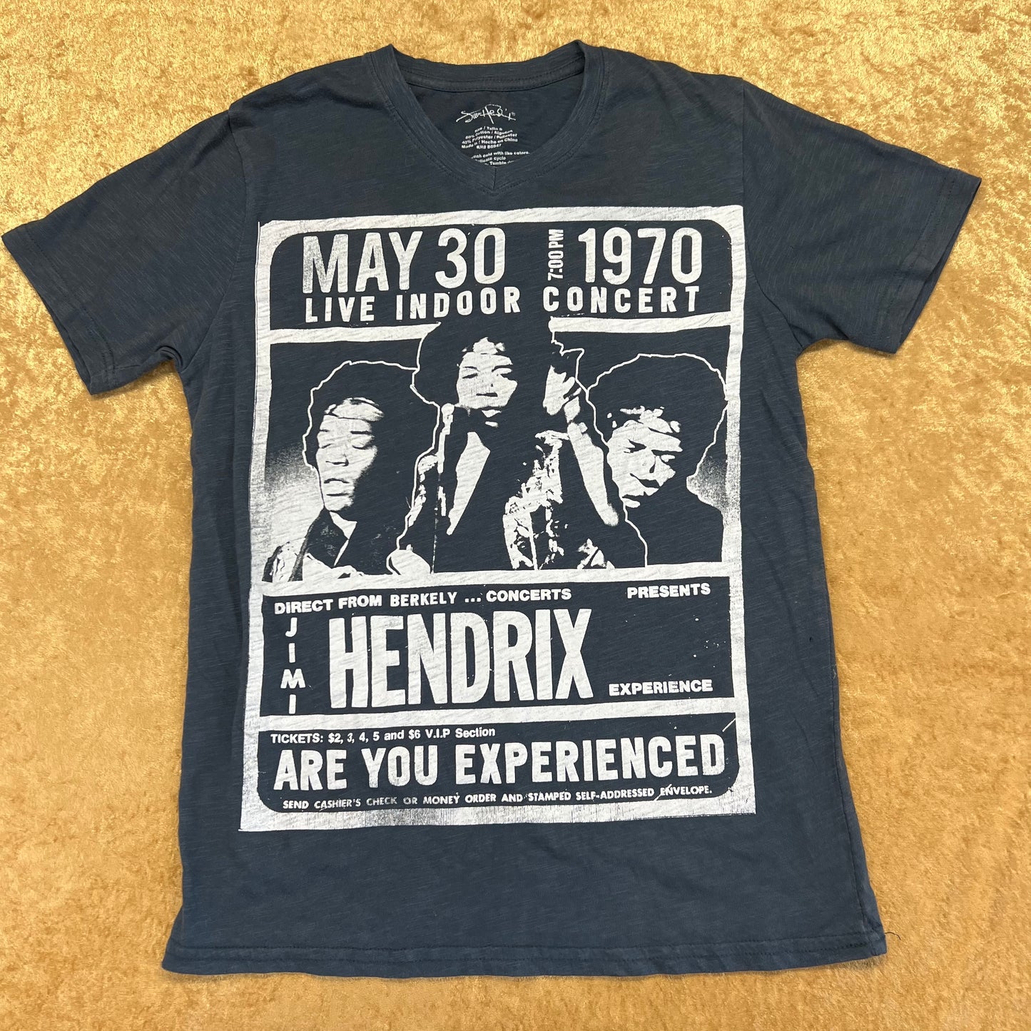 Jimi Hendrix v-neck shirt size Small