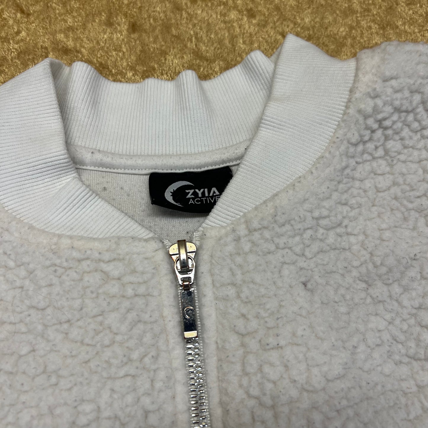Zyia fleece jacket size Large