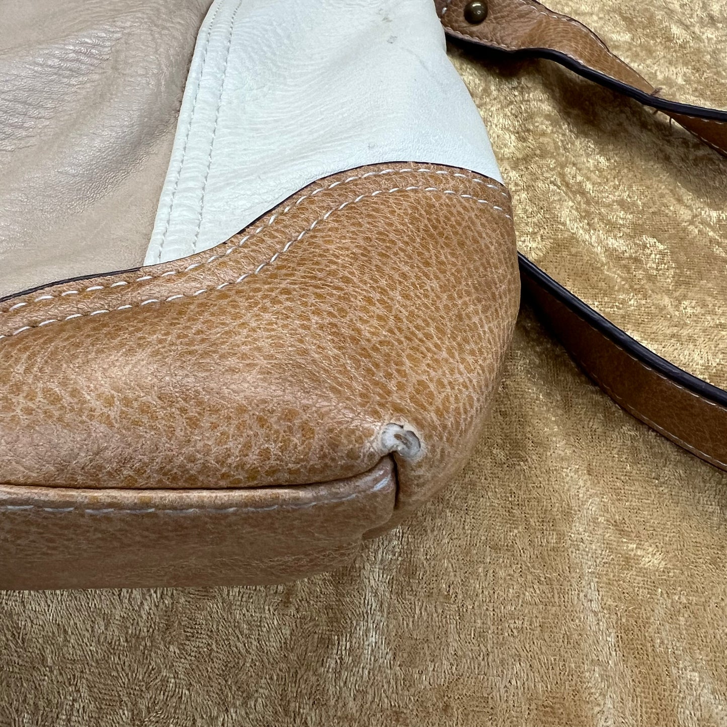 b.ø.c Born Concept vegan purse