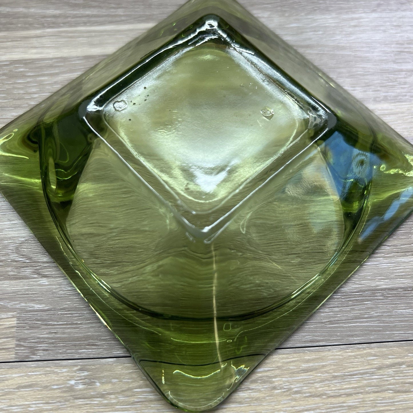 2 Vintage Ashtrays Glass Emerald Green 4 1/2” Square Anchor Hocking - JL407