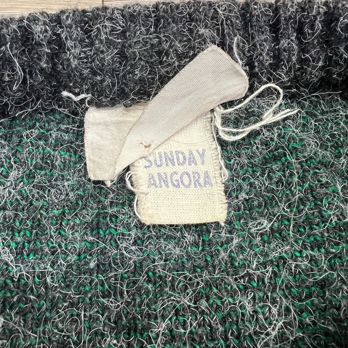 VTG Sunday Angora Sweater Koala Bear Sweater Vintage Size M/L - JL369