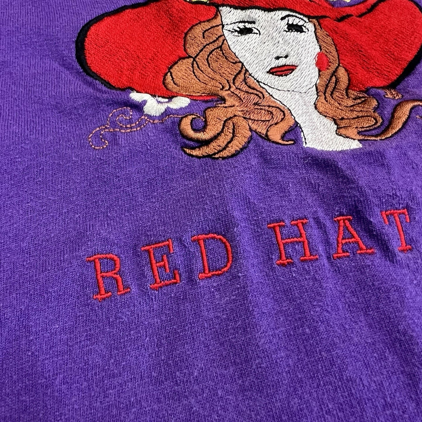 VTG Red Hat Society Women’s T Shirt Purple Size XL Embroidered - JL485