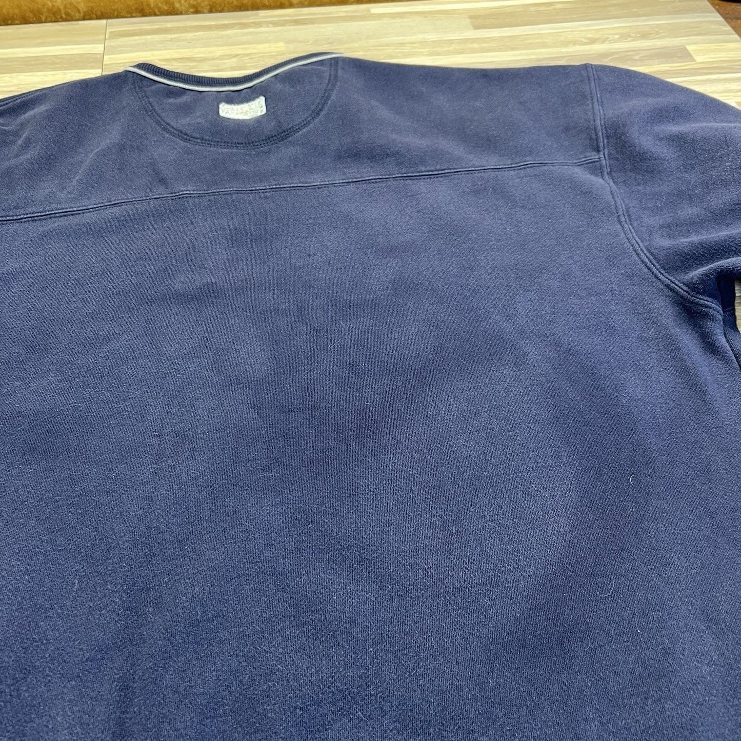 VTG 90’s UNCG Collegiate Sweatshirt North Carolina Greensboro L/XL - 0N679