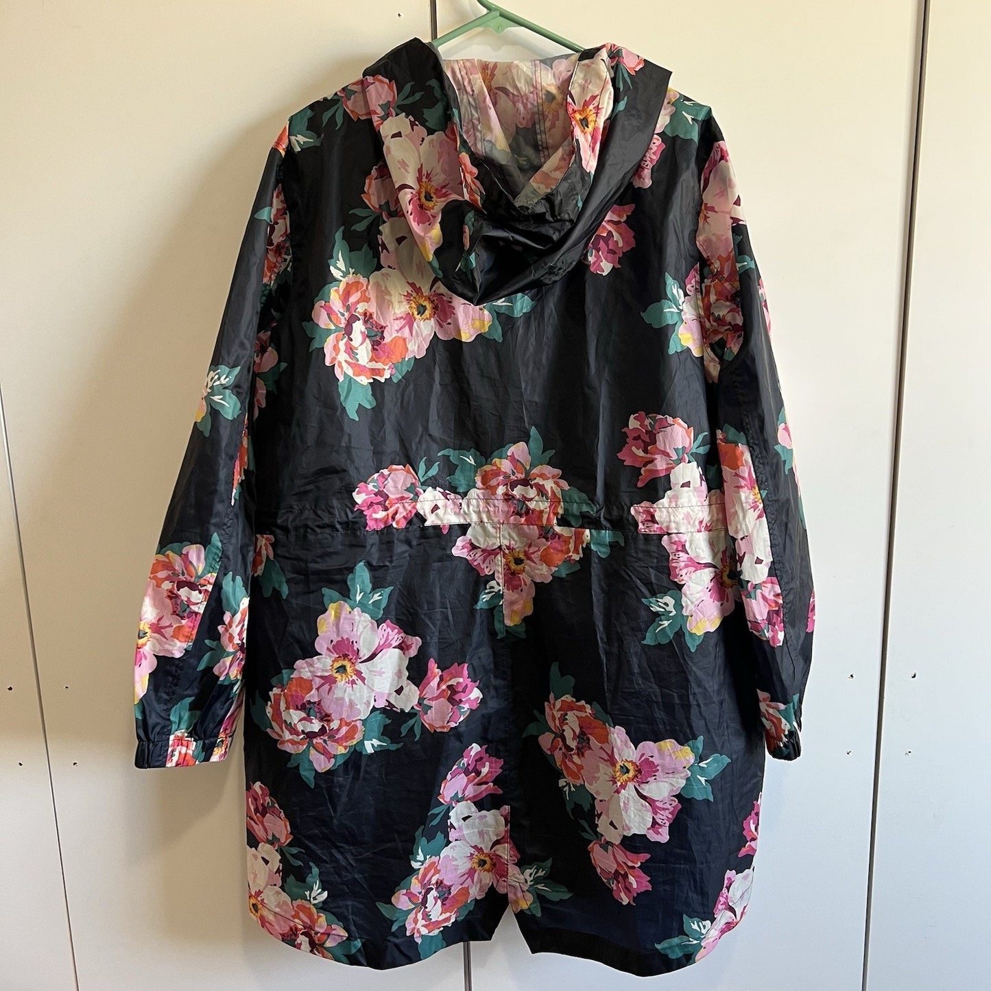Joules Right as Rain Waterproof Breathable Jacket Black Floral Size 14 - JL386