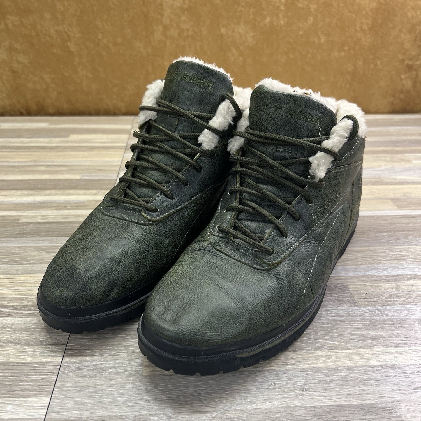 VTG 1991 LA Gear 43440LV Green Shoes Size 10 Boots Fur Lined - 12S575