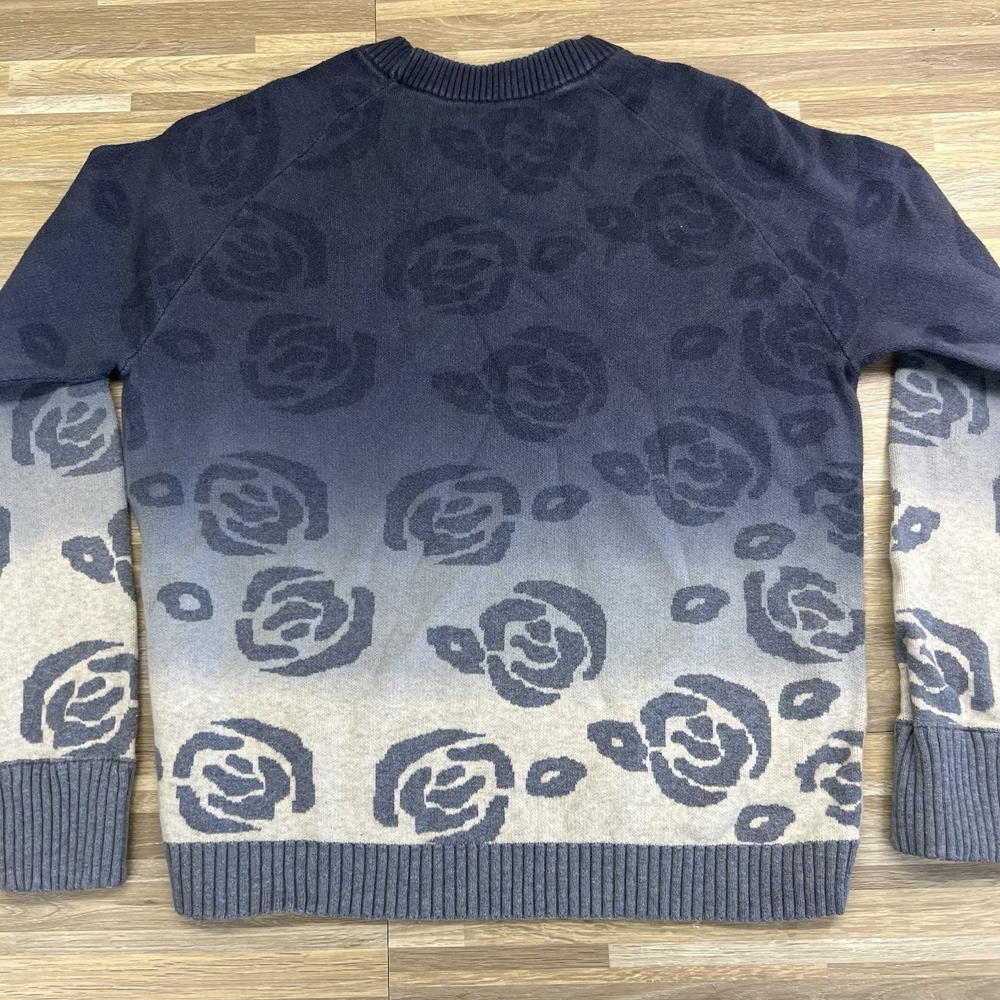 Kinross Cashmere Women's Ombré Blue Floral Sweater Size L - JL471