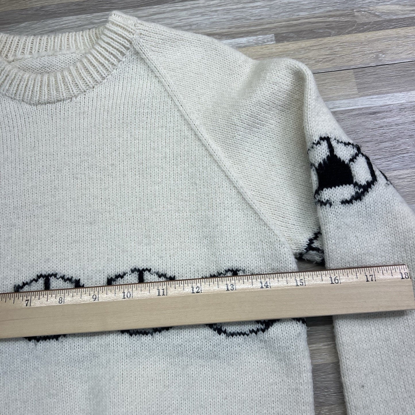 VTG Handmade Kids Soccer Ball Sweater 5T-6T Made In USA - 4S573