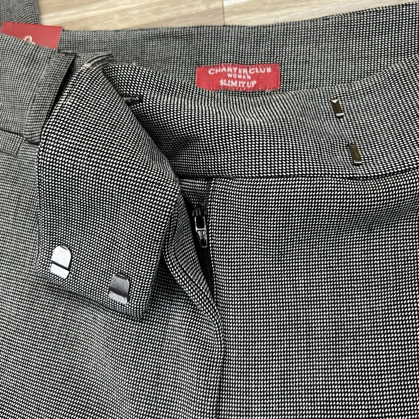 NWT Charter Club Women’s Slacks Slim It Up Size 18W New 40x31 - M249