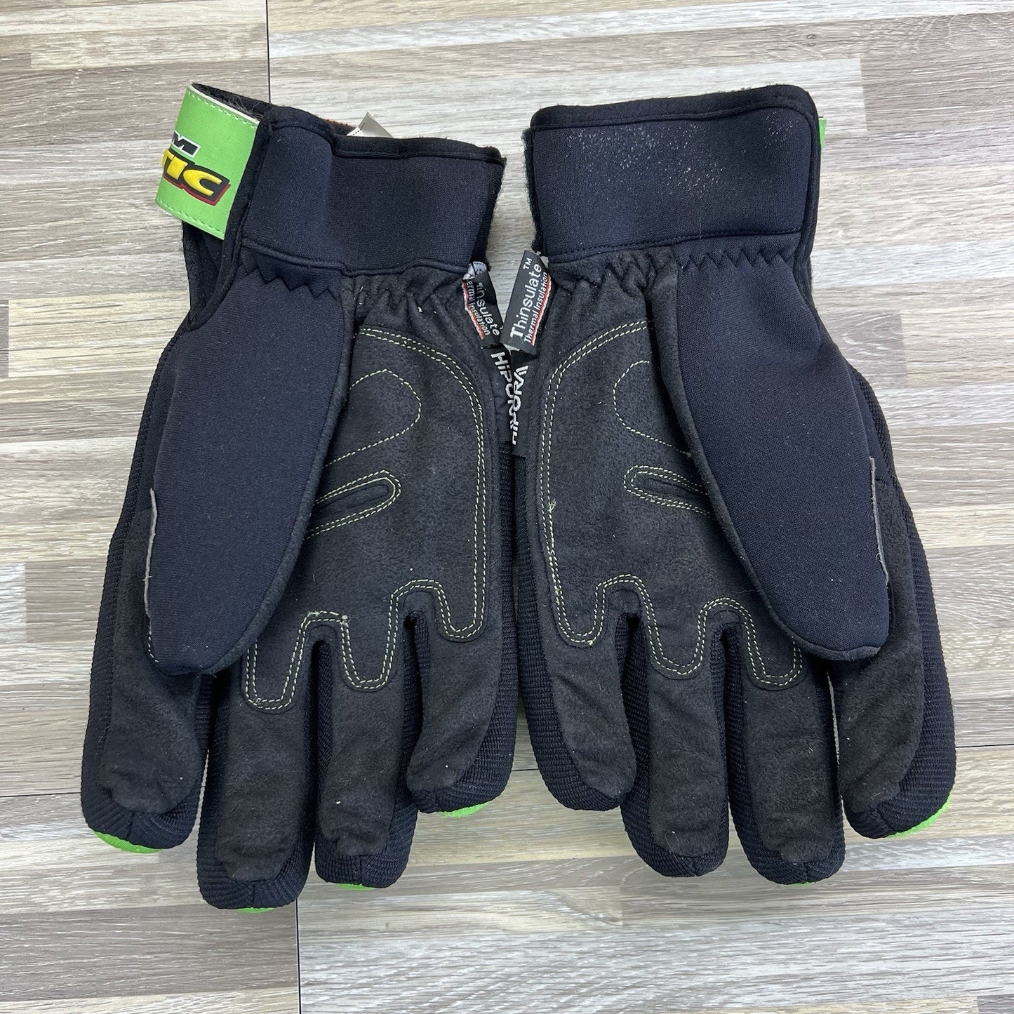 Team Arctic Snowmobile Gloves Size XL Thinsulate Black Green Hipora - JL483