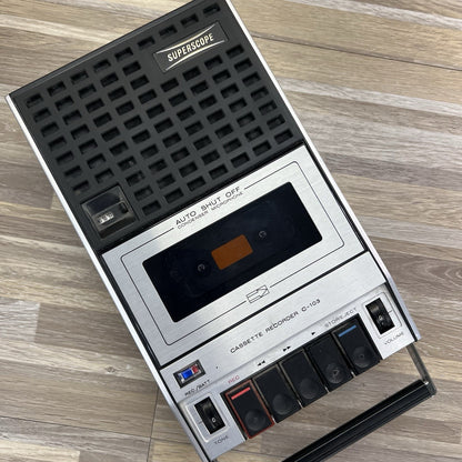 Superscope Vintage Cassette Player and Recorder C-103 with Case - JN263