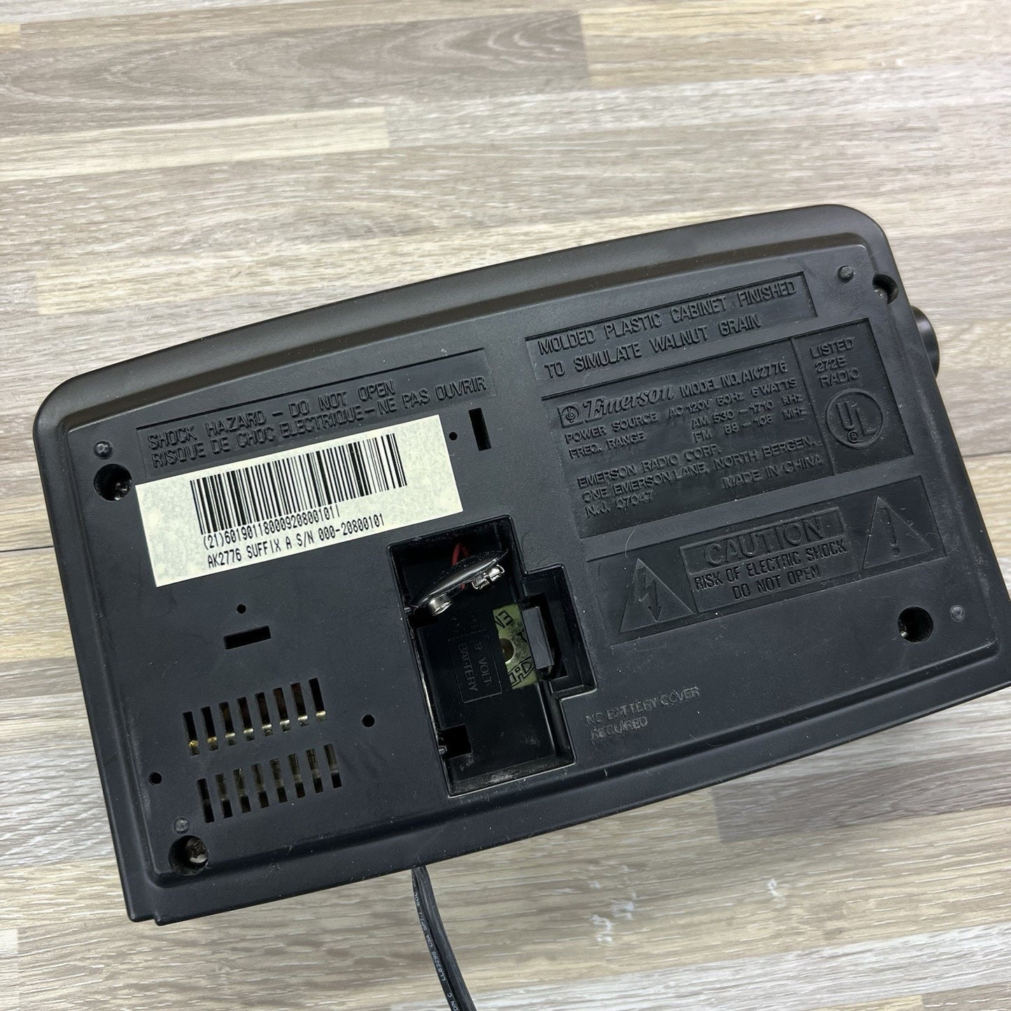 VTG 90s Era Emerson AM/FM Clock Radio Alarm AK2776 Wood Grain Tested WORKS 5D715