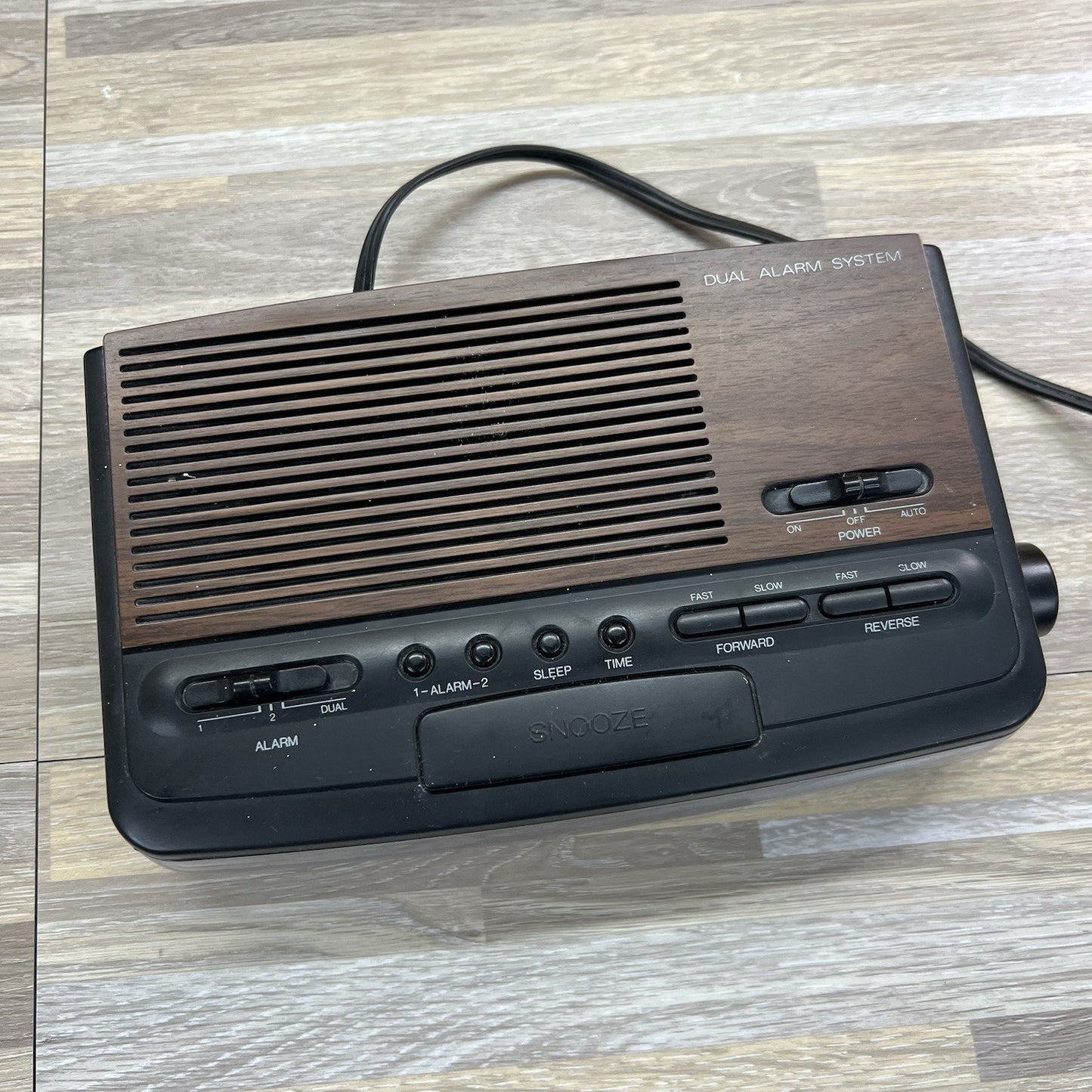 VTG 90s Era Emerson AM/FM Clock Radio Alarm AK2776 Wood Grain Tested WORKS 5D715