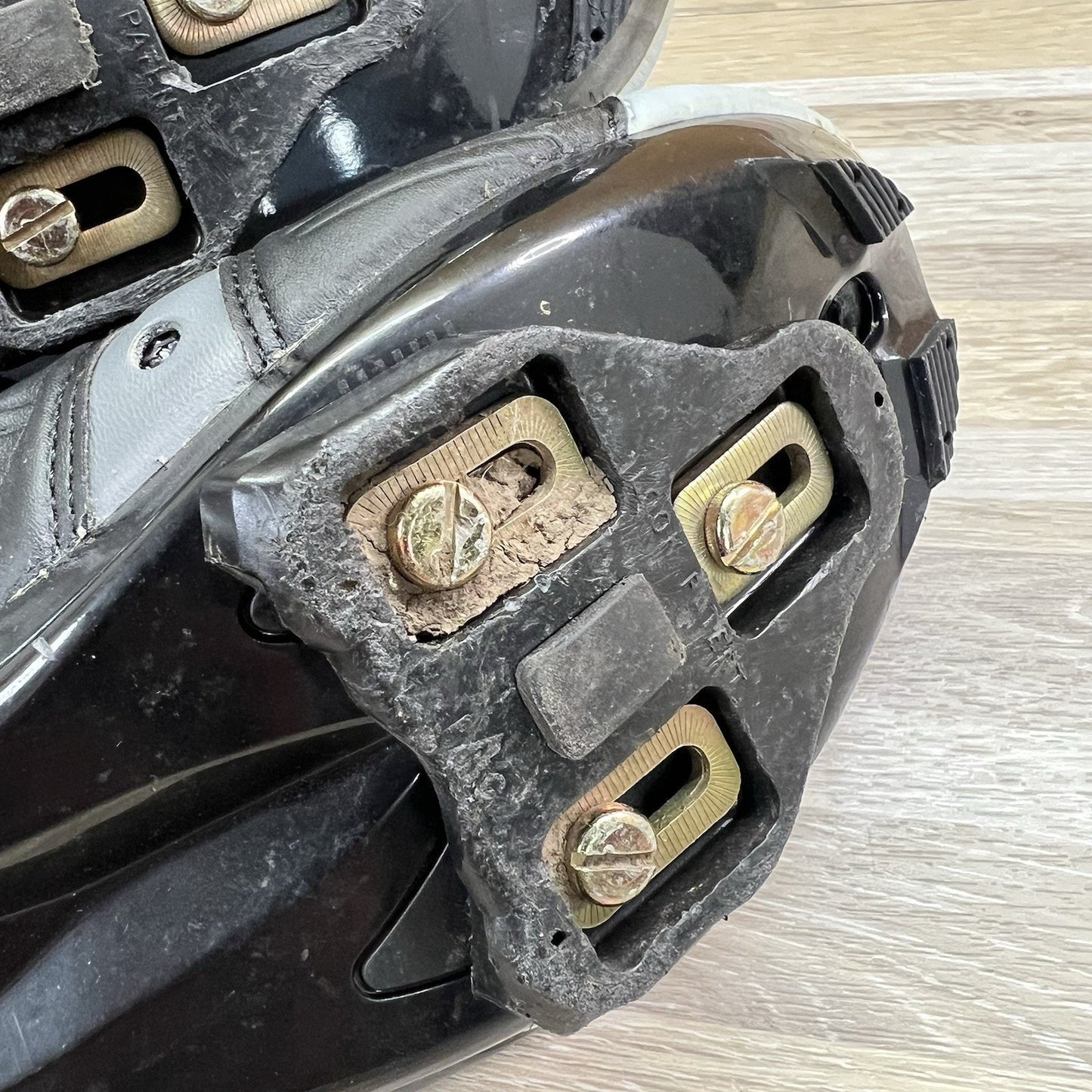 Shimano SPD SL SH-R098W Cycling Shoes Size 7.5 - JN297