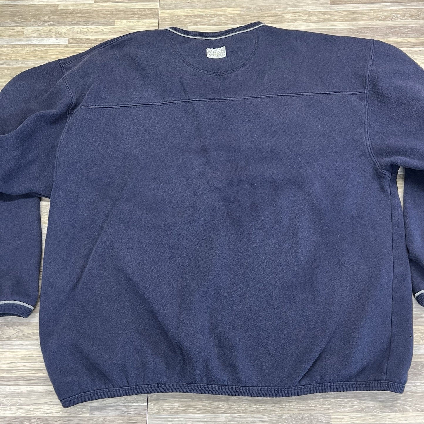 VTG 90’s UNCG Collegiate Sweatshirt North Carolina Greensboro L/XL - 0N679