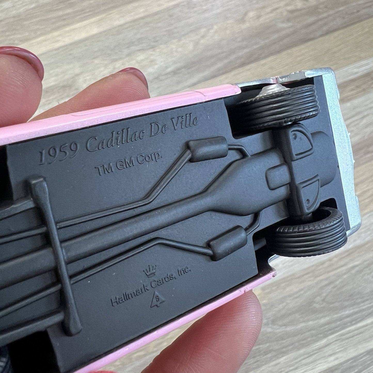 1996 Hallmark Keepsake Ornament Car 1959 Cadillac DeVille #6 Series Pink - M172