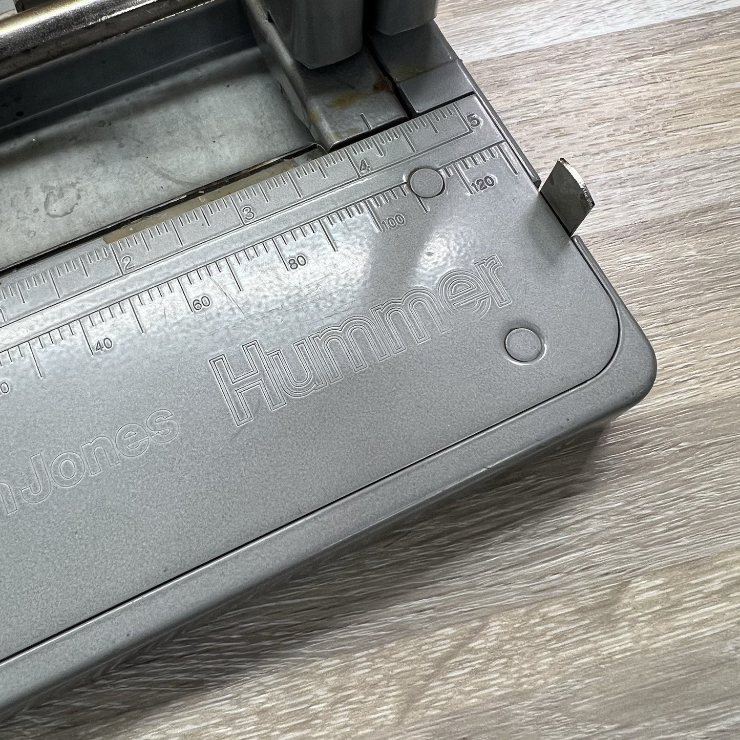 VTG Wilson Jones Hummer Heavy Duty Metal Adjustable 3 Hole Punch - TESTED -1D708