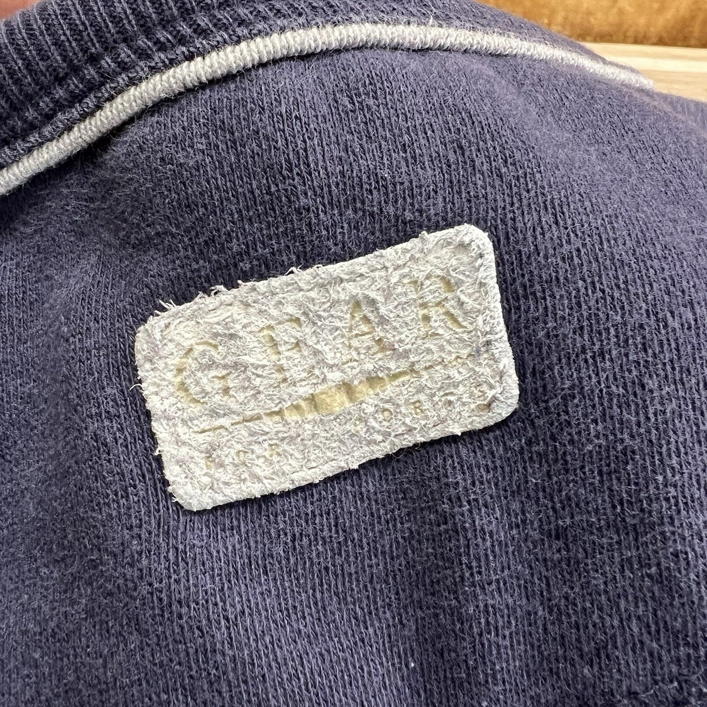 VTG 90’s UNCG Collegiate Sweatshirt North Carolina Greensboro L/XL - 0N679