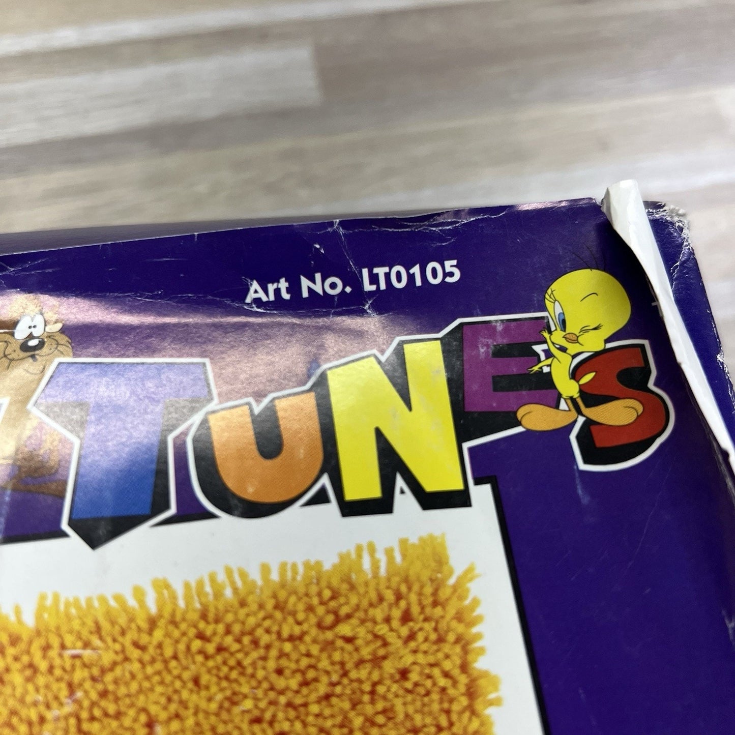 VTG Rare 1994 Caron LOONEY TUNES Taz Latch Hook Kit Huge 30" x 20" 90s - 5D725