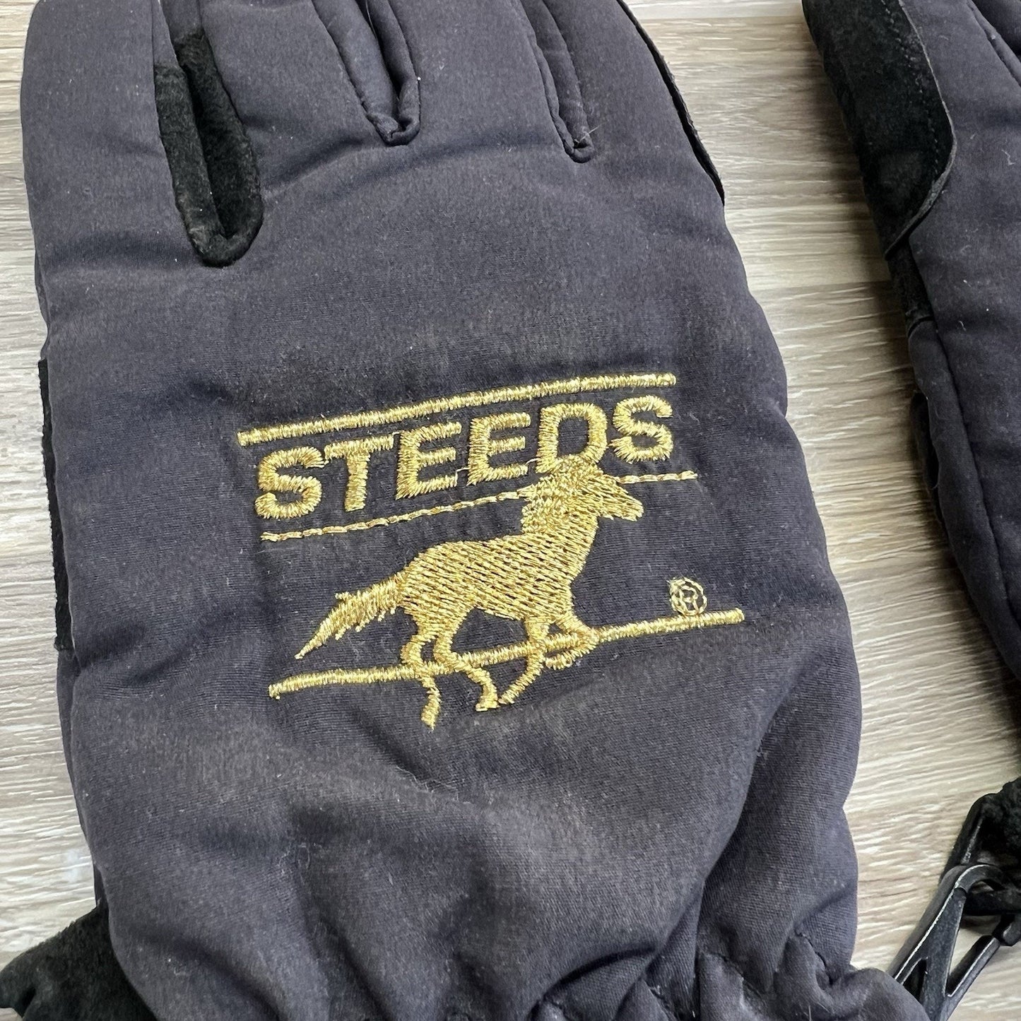 VTG Steeds Riding Wear Women’s Black Gloves Thinsulate - JL494