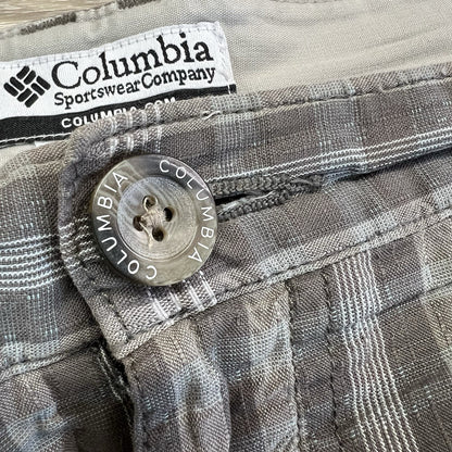 VTG Columbia Men’s Shorts Brown Plaid Chino Size 34 - JN321