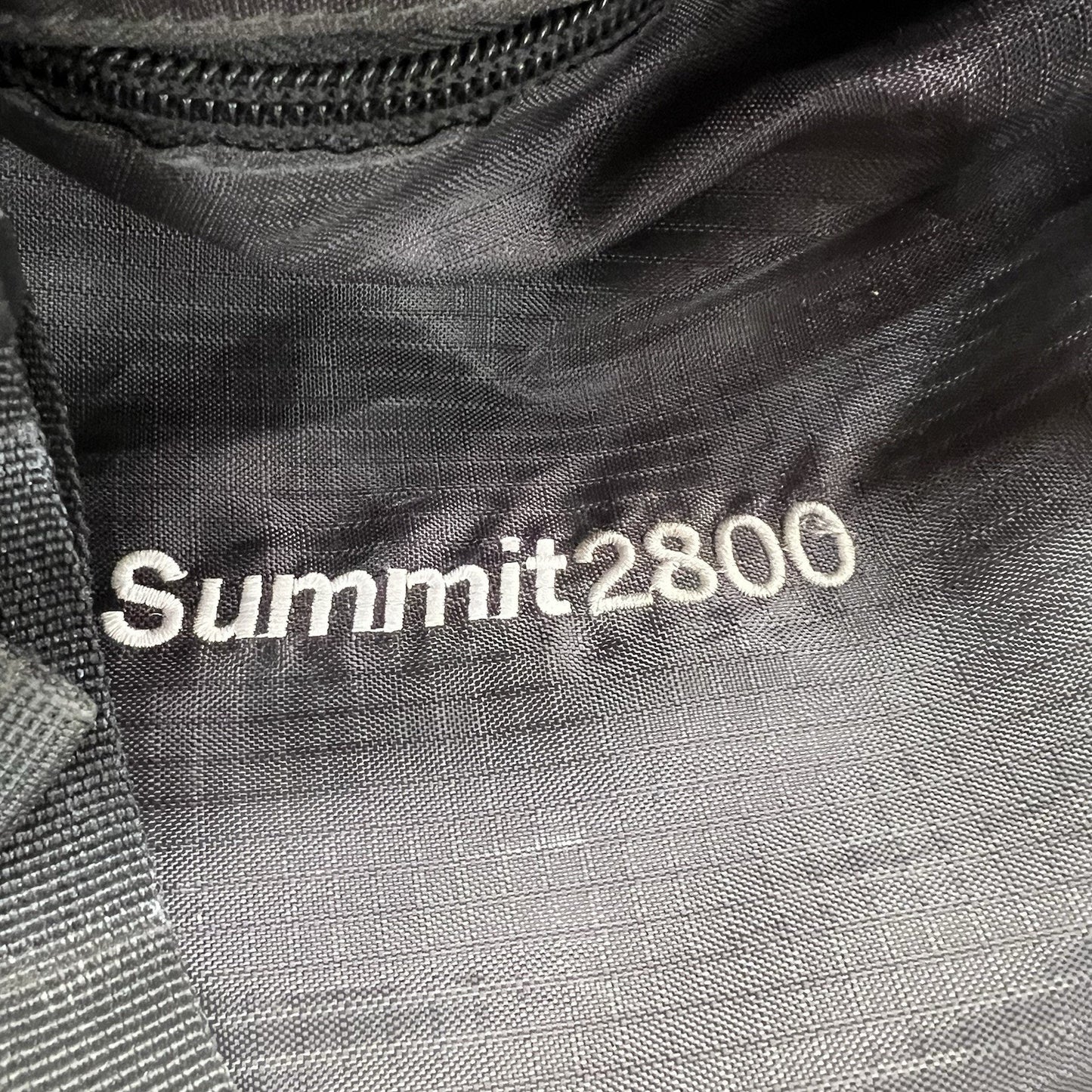 Teton Sports Summit 2800 Lightweight Hiking Daypack Padded - JN285