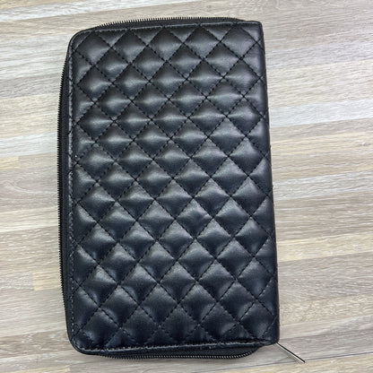 It Brushes for Ulta Case Quilted Black Make Up Brush Zip Up Case Travel - JL521