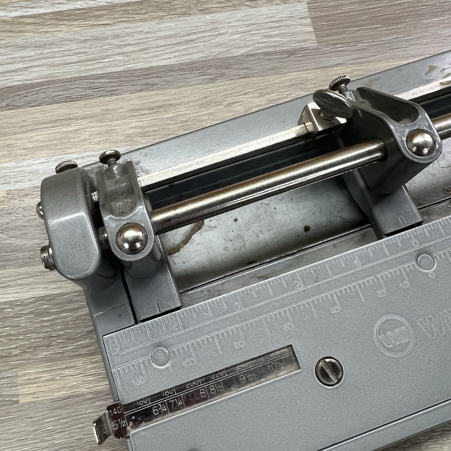 VTG Wilson Jones Hummer Heavy Duty Metal Adjustable 3 Hole Punch - TESTED -1D708