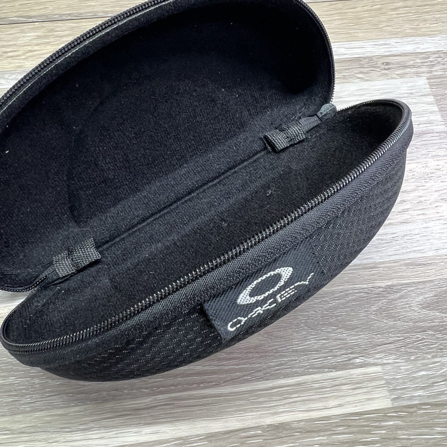 Oakley Radarlock Straight Men's Sunglasses Made In USA with Case - JL504