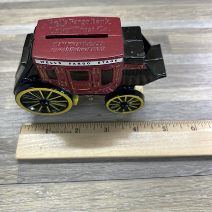 VTG Wells Fargo Stage Coach Bank With Key 1998 Vintage Collectible - AG548